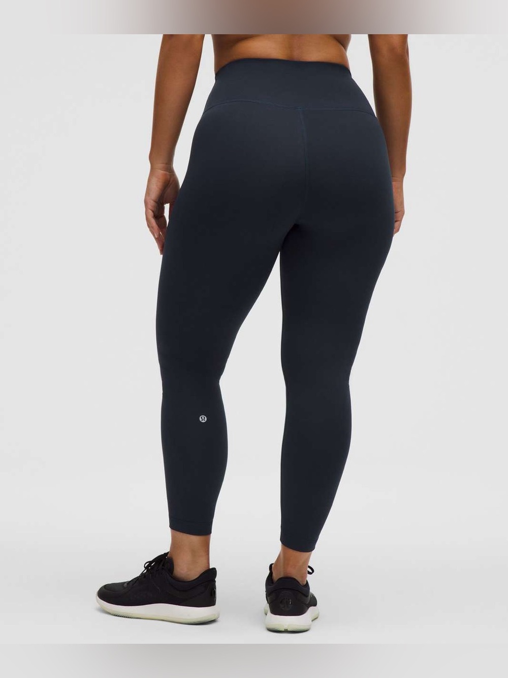 Lululemon Wunder Train High-Rise Tight 25"
True Navy